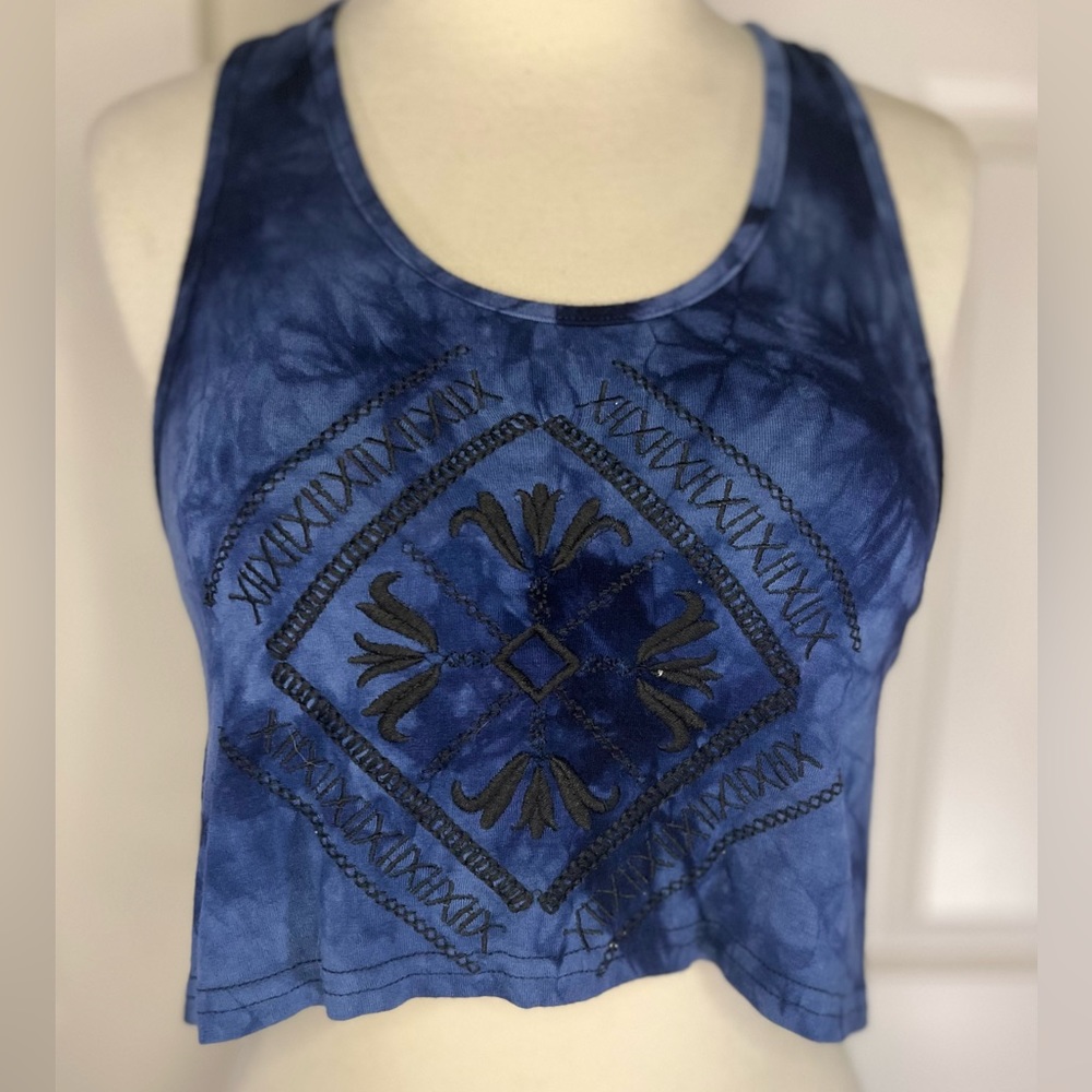 Item 017: EUC Angie Embroidered Crop Top (Size Small)